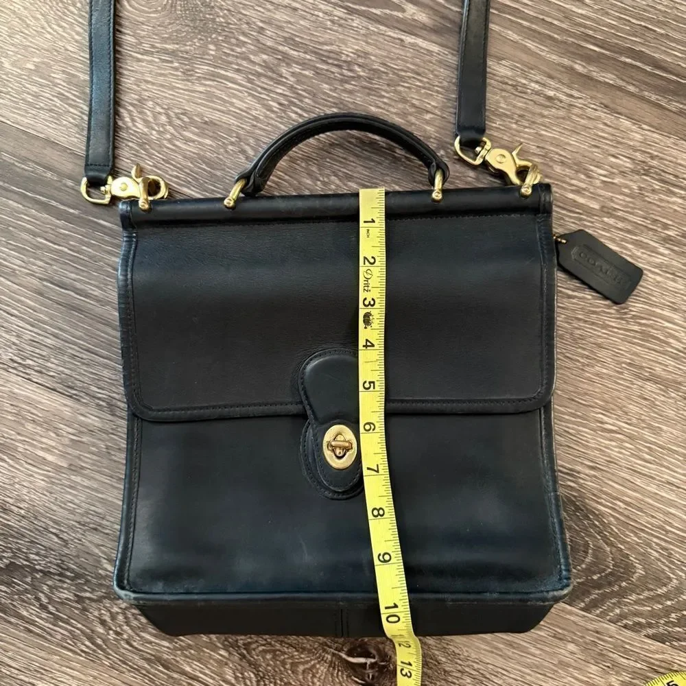 Coach Vintage Willis F13-9927 Leather Bag